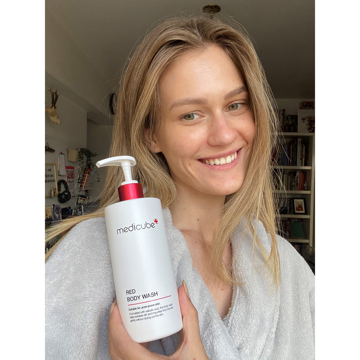 red-line-ultimate-face-and-body-care-set-s8 redbodywash_tn3_56d2342d-3584-4245-8859-53cd1e06976f.jpg